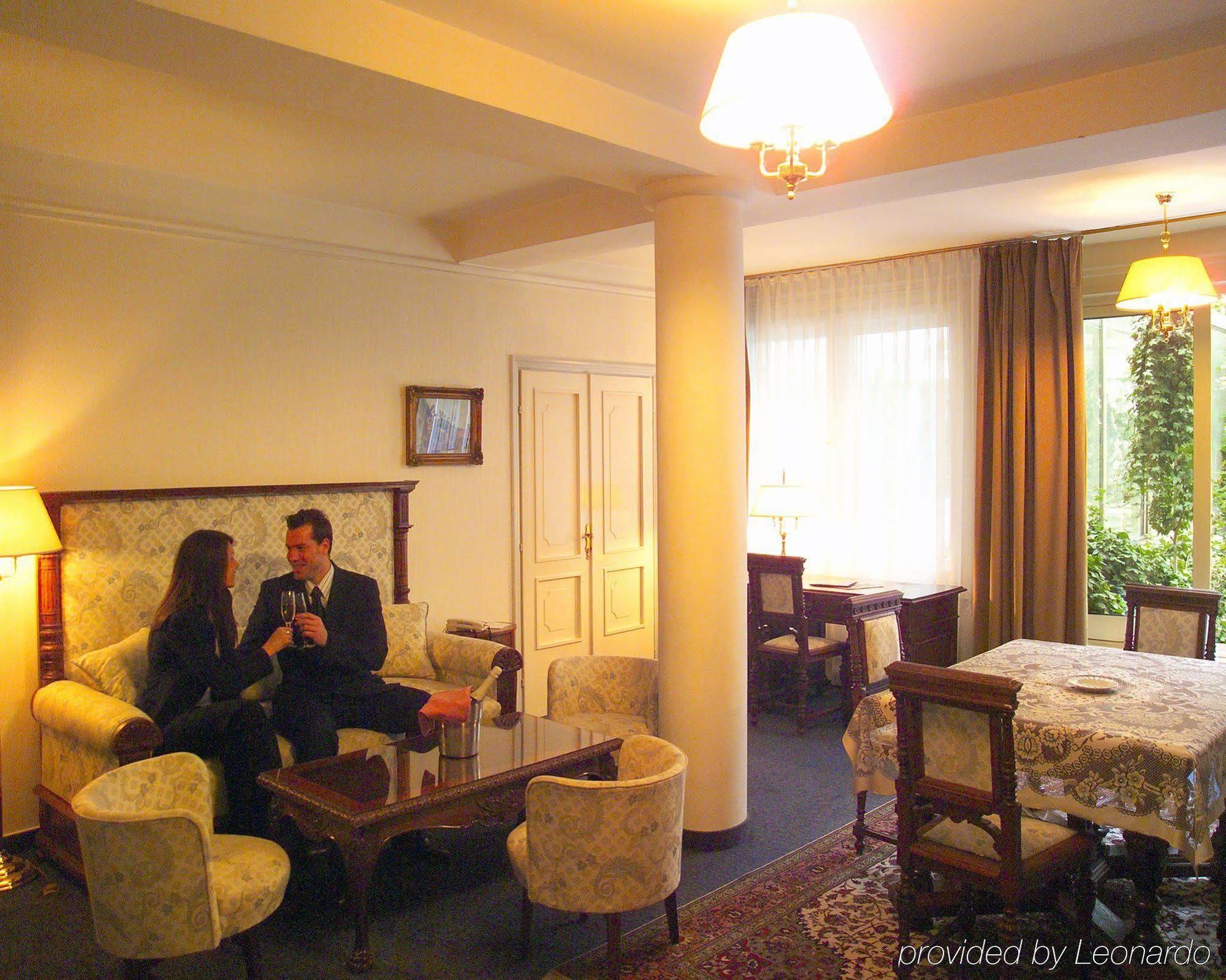 Pannonia Hotel Sopron Chambre photo